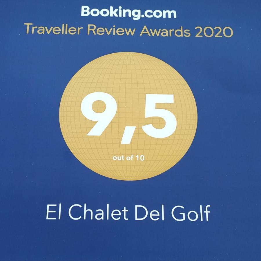 El Chalet Del Golf Urturi Exterior photo